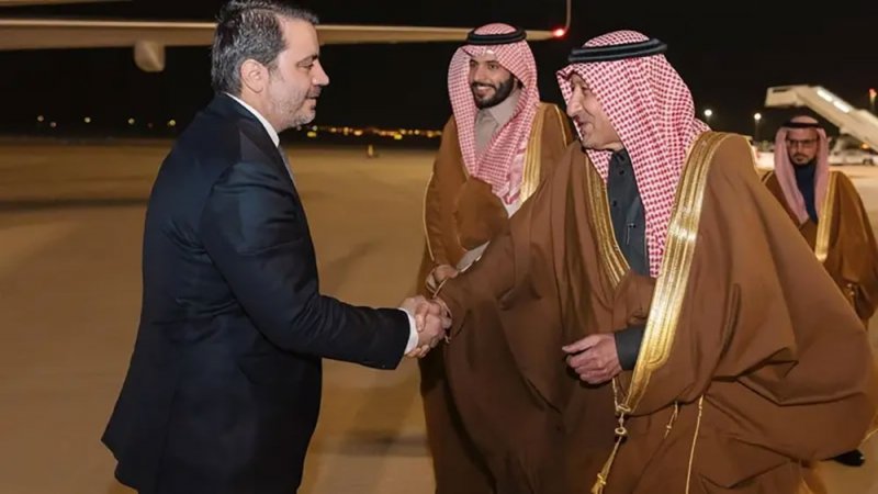 الاجتماع العربي حول سوريا ينطلق في الرياض.. بحضور تركي