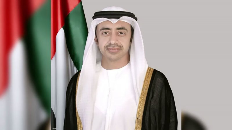 عبد الله بن زايد يؤكد على بناء سوريا موحدة لا إرهاب فيها