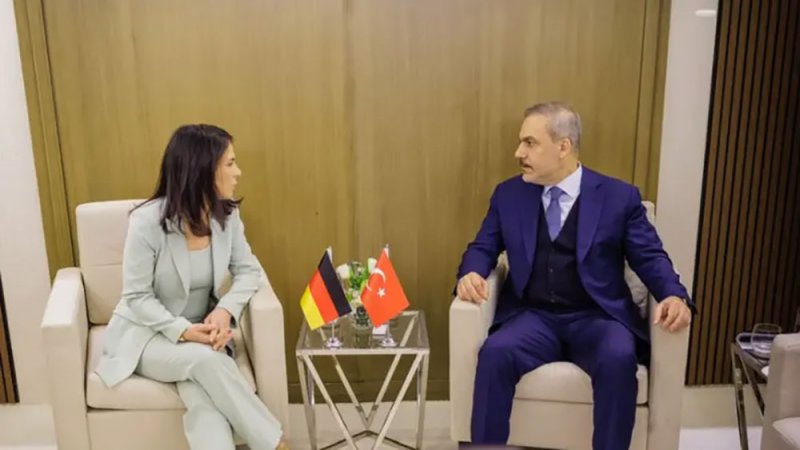 ألمانيا توصي تركيا بأكراد سوريا: عليكم إنهاء القتال شمالاً