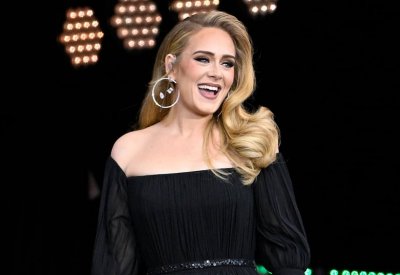  تعرفوا على ثروة النجمة أديل