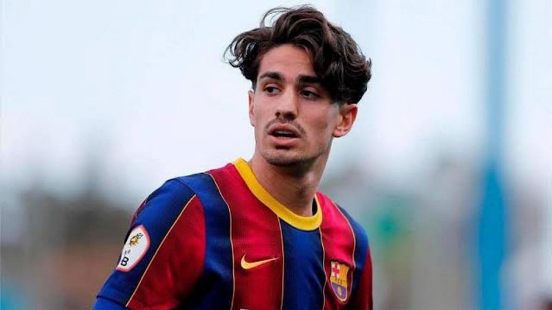 الخلود يعلق آماله على "ساحر برشلونة" أمام أهلي جدة