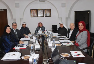 الفريق طبيب الشيخ محمد بن عبدالله يترأس اجتماع مجلس إدارة الهلال الأحمر البحريني