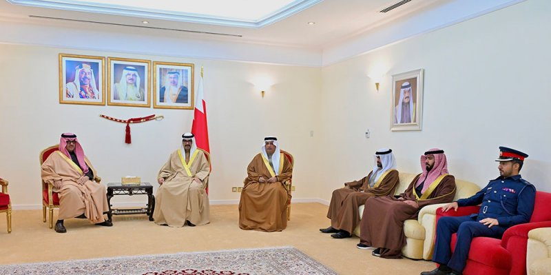 سمو محافظ المحافظة الجنوبية يستقبل القائم بأعمال سفارة المملكة العربية السعودية لدى مملكة البحرين