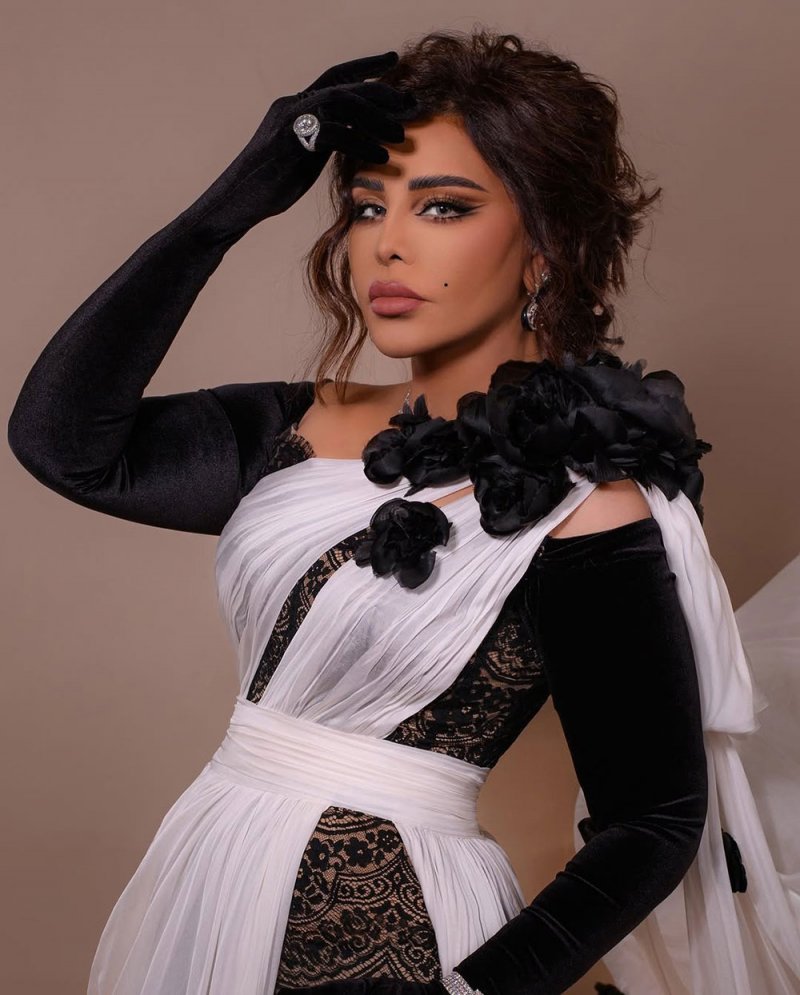 أحلام تلتقي جمهورها في موسم الرياض