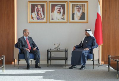 وزير المواصلات والاتصالات يستقبل المنسق المقيم لأنشطة الأمم المتحدة لدى مملكة البحرين