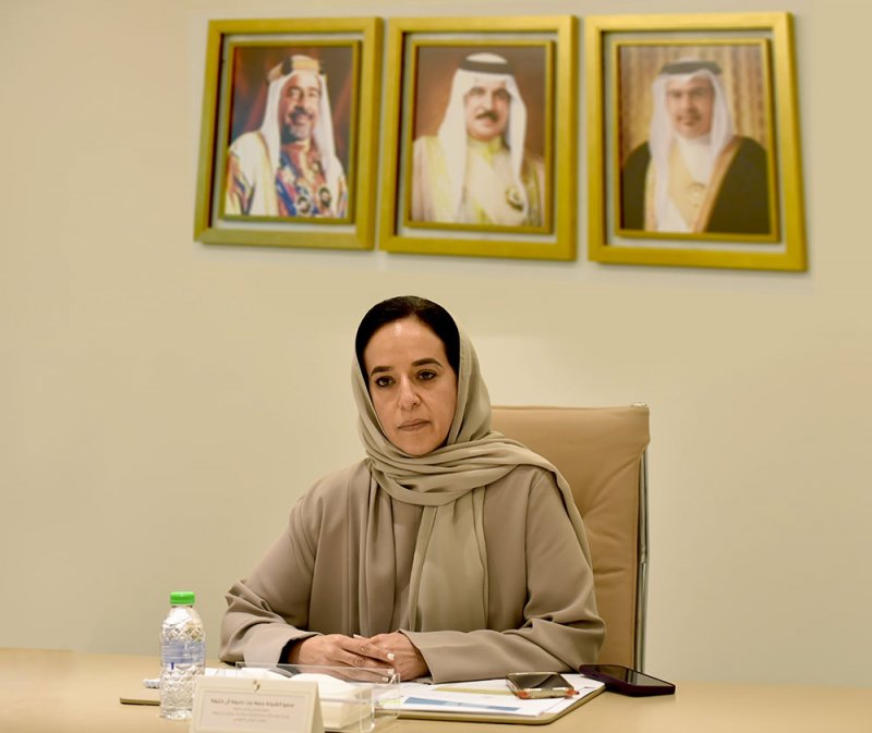 لجنة جائزة صاحبة السمو الشيخة حصة بنت سلمان آل خليفة للعمل الشبابي التطوعي تعقد اجتماعها الأول للدورة الرابعة