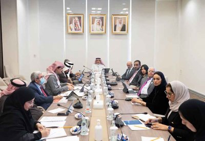 تفعيل دور الدبلوماسية البرلمانية لدعم مسارات التعاون البحرينية العمانية