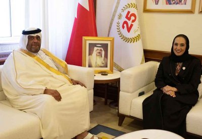 وزيرة الإسكان والتخطيط العمراني تستقبل السفير القطري لدى مملكة البحرين