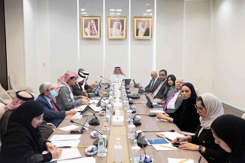 تفعيل دور الدبلوماسية البرلمانية لدعم مسارات التعاون البحرينية العمانية
