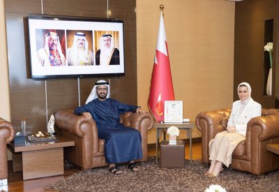 وزيرة شؤون الشباب تستقبل السفير الإماراتي لدى مملكة البحرين