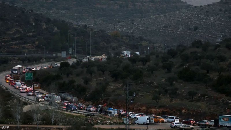 نيويورك تايمز: إيران تهرب الأسلحة إلى الضفة الغربية عبر "طريق سري"