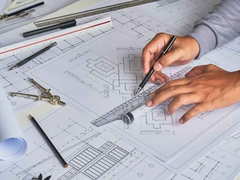 مهندس معماري من ذوي  الهمم يناشد للحصول على فرصة عمل