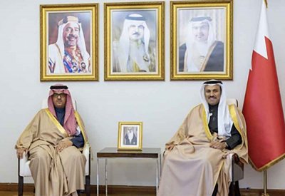 وزير الإعلام يستقبل القائم بأعمال سفارة المملكة العربية السعودية الشقيقة لدى مملكة البحرين