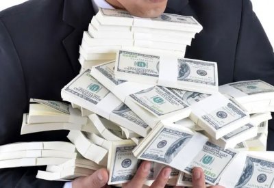 7 علامات تدل على معاناتك من اضطراب المال