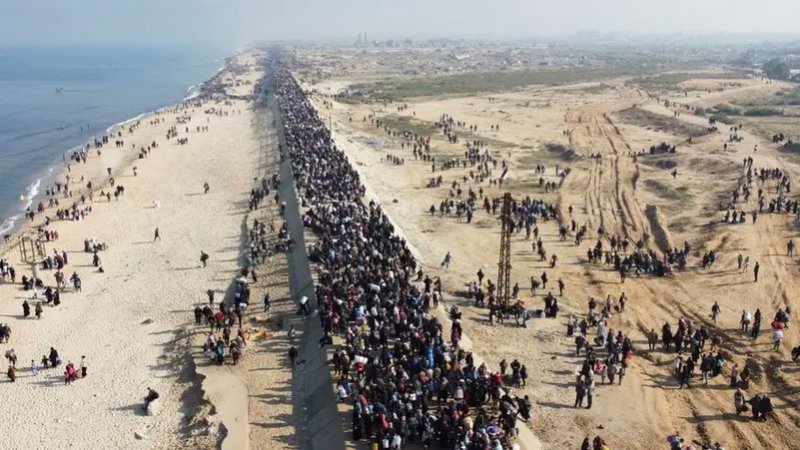 مع عودة النازحين للشمال.. الزوارق الإسرائيلية تقصف رفح