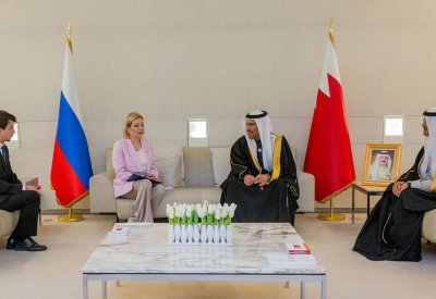 وزير الإعلام ورئيس هيئة الثقافة يبحثان تعزيز آفاق التعاون المشترك مع وزيرة الثقافة الروسية