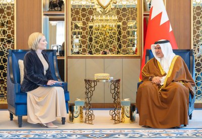 سمو ولي العهد رئيس مجلس الوزراء يؤكد على ما وصلت إليه العلاقات البحرينية الروسية من مستويات متميزة بفضل ما تستند إليه من أسسٍ متينة من التعاون والتنسيق المشترك