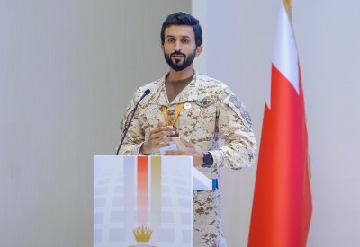 ناصر بن حمد : تعزيز التكامل العسكري والأمني أولوية استراتيجية لإرساء دعائم الأمن على جميع المستويات
