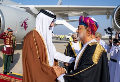 سُّلطان عُمان يعقد جلسةَ مباحثات رسمية مع أمير دولة قطر