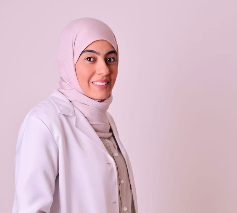 د. فاطمة هباش.. أول طبيبة عائلة بحرينية معتمدة لطب أنماط الحياة