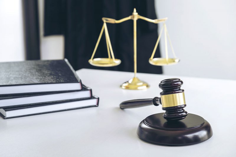 حبس محامٍ اختلس مبالغ مالية خاصة بموكله