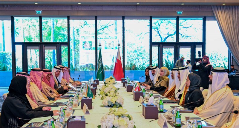 مبادرات بحرينية سعودية لتعزيز مسار التكامل