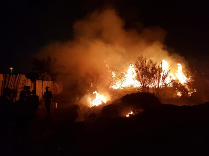 بالفيديو: الدفاع المدني يسيطر على حريق اشتعل بمنطقة زراعية في البلاد القديم