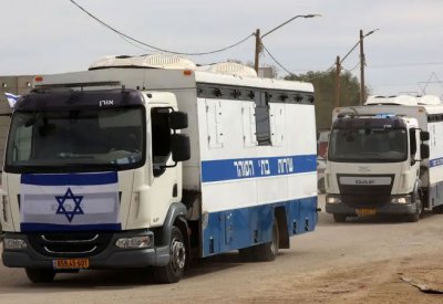 أبعدتهم إسرائيل.. 15 أسيراً فلسطينياً يصلون تركيا