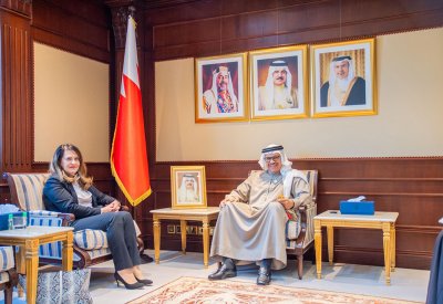 وزير الخارجية يستقبل سفيرة جمهورية صربيا المعينة لدى مملكة البحرين
