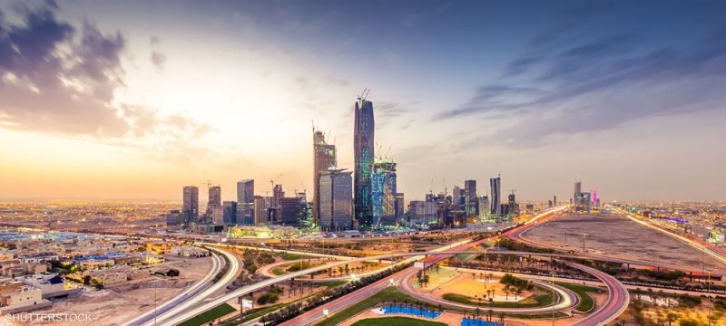 القطاع الخاص غير النفطي بالسعودية يحقق أفضل أداء منذ 2014
