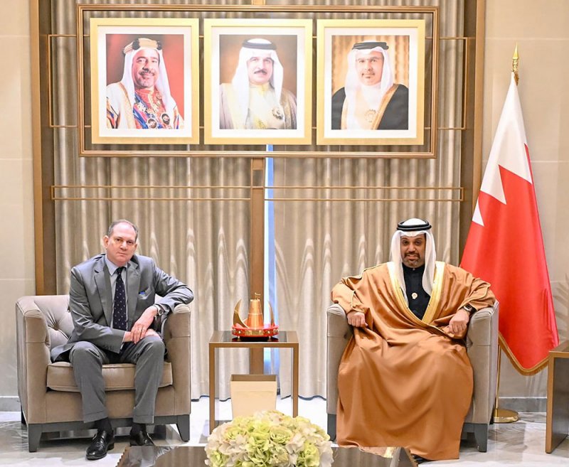 وزير المالية والاقتصاد الوطني يلتقي سفير الجمهورية الإيطالية