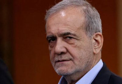 الرئيس الإيراني: استعداد أميركا للمفاوضات غير "صادق"