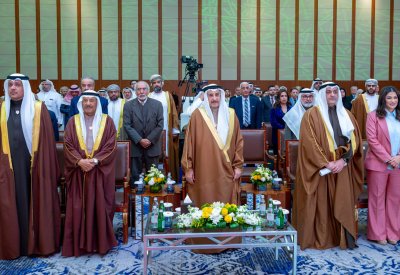 البحرين تولي اهتماماً بالغاً بعملية تحول الطاقة عبر تبني المبادرات وتشجيع استخدام الطاقة المتجددة