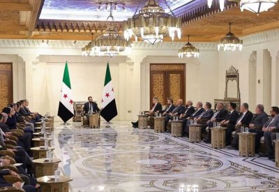 الشرع يلتقي بوفدي هيئة التفاوض والائتلاف في دمشق