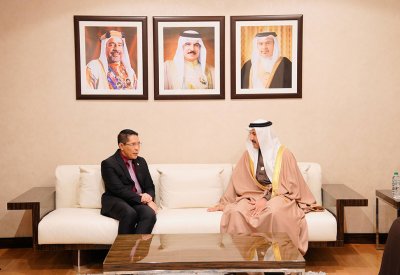 رئيس مجلس أمناء مركز "دراسات" يبحث التعاون مع الوزير الثاني للخارجية والتعليم بجمهورية سنغافورة
