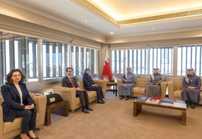 وزير العدل والشؤون الإسلامية والأوقاف يبحث مع السفيرة التركية تعزيز التعاون في المجال العدلي