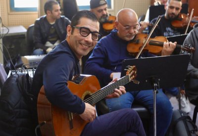 وحيد ممدوح يحتفل بعيد الحب في القاهرة