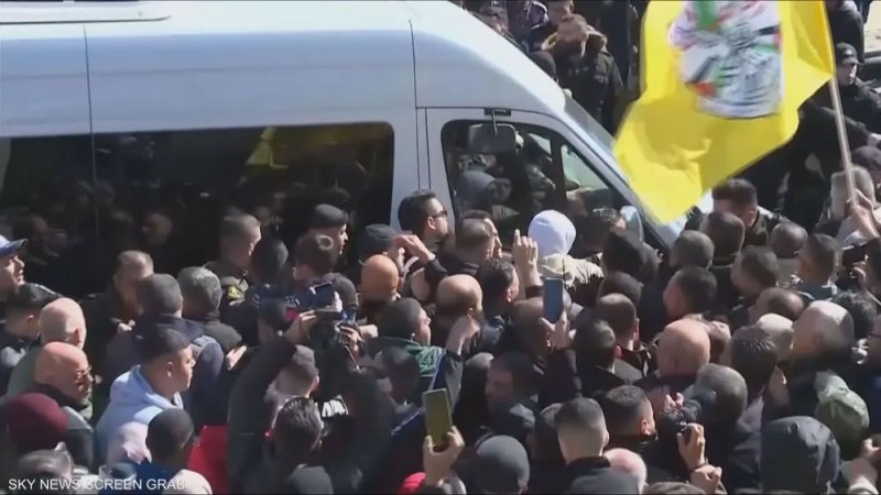 هيئة البث: نتنياهو يرفض إدخال كرافانات وآليات هندسية إلى غزة