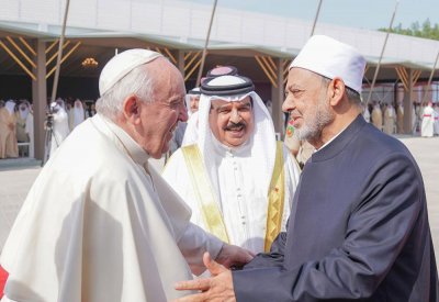 مملكة البحرين تواصل مساعيها المباركة ومبادراتها لتعزيز الحوار والتعايش الإنساني