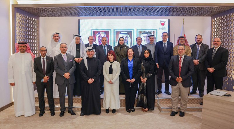 "أمانة الشورى"وجامعة البحرين تنظمان جلسة نقاشية حول قانوني "التجارة" و"إعادة التنظيم والإفلاس"