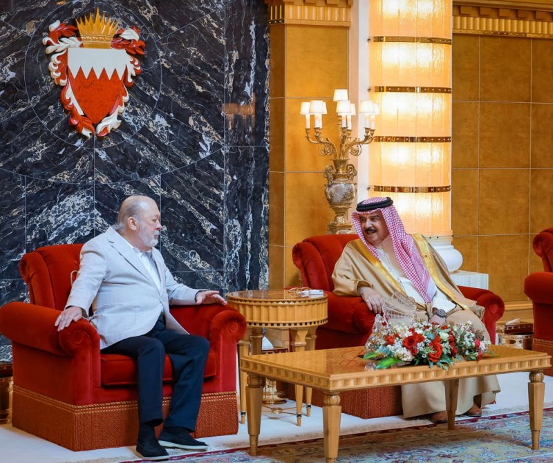 جلالة الملك المعظم يستقبل جلالة ملك مملكة ماليزيا ويؤكد جلالته الحرص على تنمية التعاون المشترك