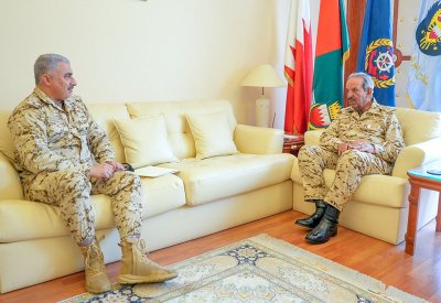 القائد العام لقوة دفاع البحرين يستقبل قائد الخدمات الطبية الملكية‎‎‎‎