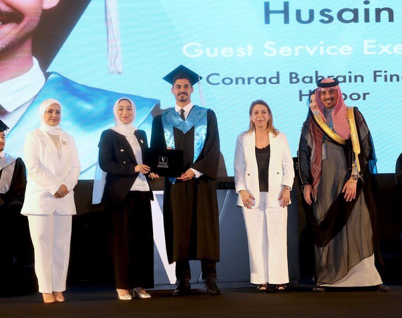 “فاتيل البحرين” تقيم حفل تخريج الفوجين الثالث والرابع من طلبتها