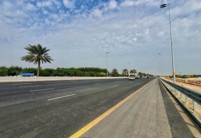الانتهاء من أعمال الطرق بمشروع توسعة شارع الشيخ خليفة بن سلمان