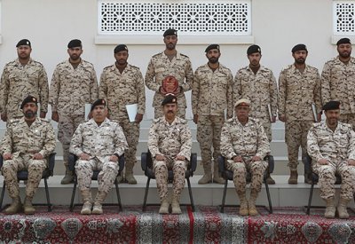 حفل تخريج عدد من الدورات العسكرية المتخصصة بحضور مساعد رئيس هيئة الأركان للعمليات