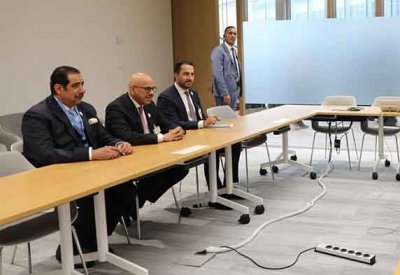  وزير الخارجية يجتمع مع وزير الخارجية في الجمهورية الإسلامية الإيرانية