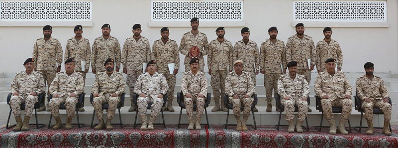 حفل تخريج عدد من الدورات العسكرية المتخصصة بحضور مساعد رئيس هيئة الأركان للعمليات