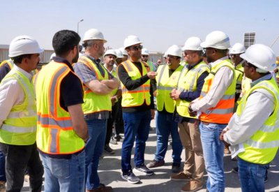 الوكيل المساعد للطرق يتفقد سير العمل في مشروع تطوير تقاطع مدينة عيسى الشمالي