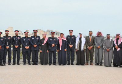 مدير عام شرطة العاصمة يزور عددًا من مجالس العكر