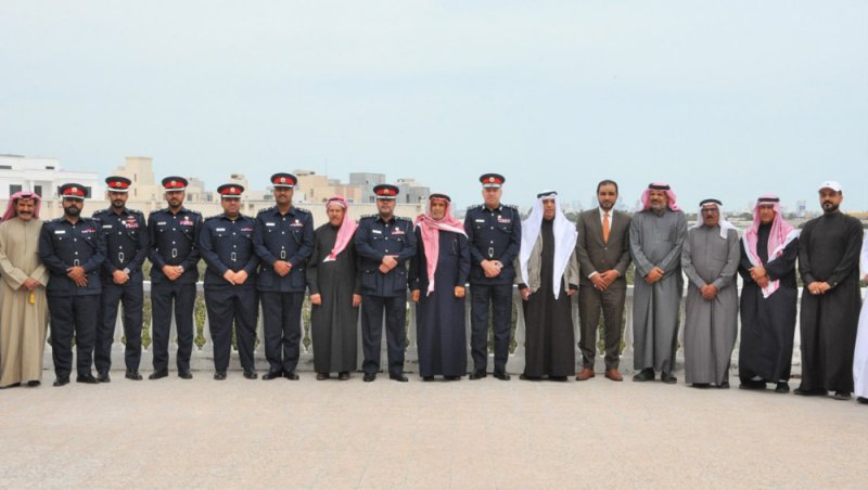 مدير عام شرطة العاصمة يزور عددًا من مجالس العكر